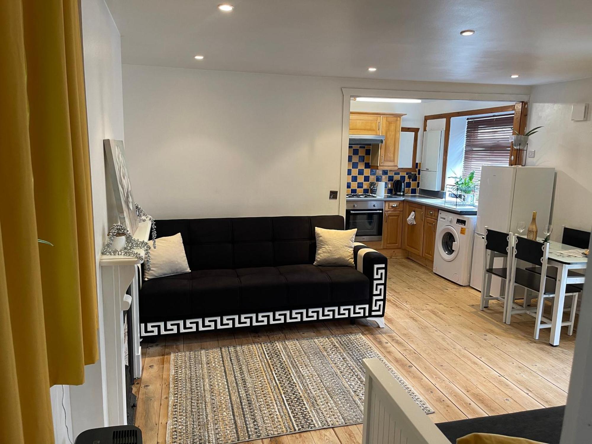 A Lovely One Bed Flat In North Финчли Екстериор снимка